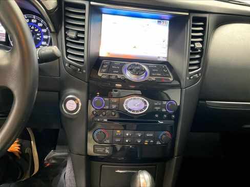 Used 2015 INFINITI QX70 AWD w/ Premium Package image 31