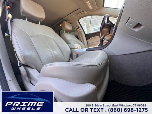 Used 2014 Cadillac SRX Luxury w/ Driver Awareness Package AWD/4WD image 16