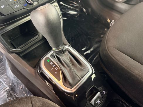 Used 2021 Jeep Renegade Latitude image 16