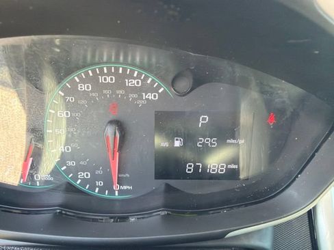 Used 2019 Chevrolet Sonic LT FWD image 15