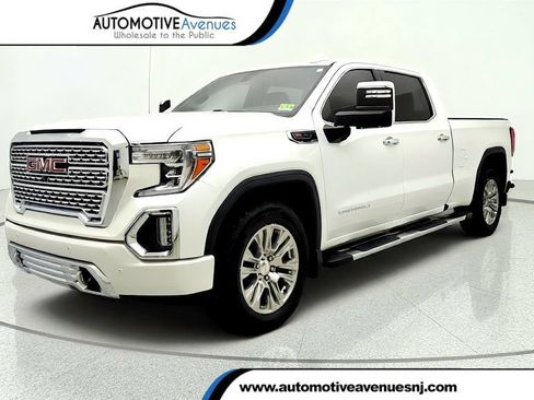 Used 2021 GMC Sierra 1500 Denali w/ Technology Package AWD/4WD image 1