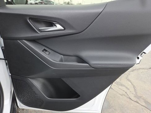 New 2026 Chevrolet Equinox LT FWD image 25