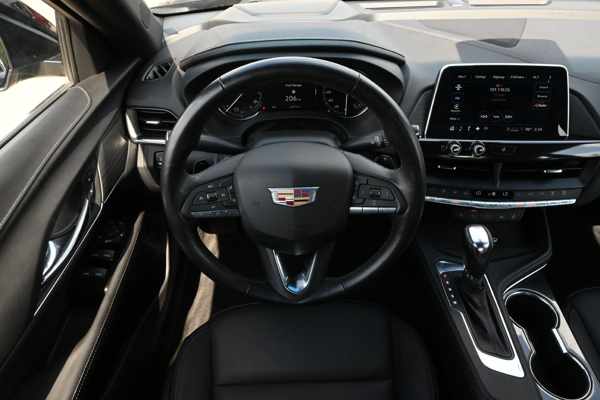 Certified 2026 Cadillac CT4 Luxury RWD image 9