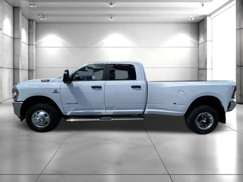 Used 2024 RAM 3500 Big Horn AWD/4WD image 5