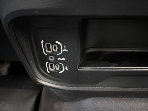 Used 2021 RAM 2500 Tradesman AWD/4WD image 26