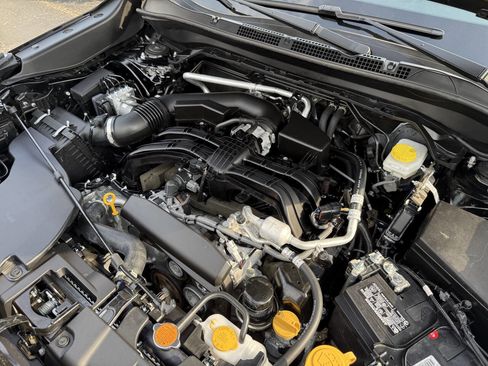 Used 2025 Subaru Forester Touring image 13