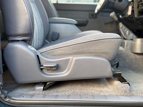 Used 1998 Toyota Tacoma 2WD Xtracab image 43