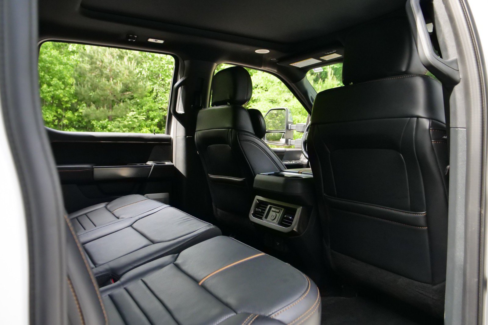 Used 2024 Ford F250 Platinum AWD/4WD image 39