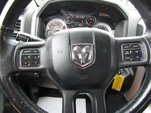 Used 2014 RAM 1500 Outdoorsman AWD/4WD image 15