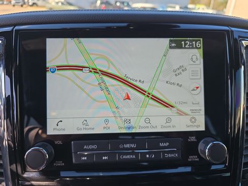 Used 2023 Nissan Titan Platinum Reserve w/ Moonroof Package image 25