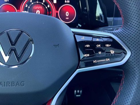 Used 2024 Volkswagen GTI SE image 48