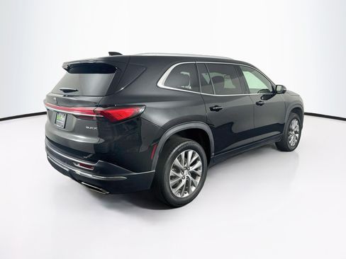 Used 2025 Buick Enclave Preferred FWD image 9