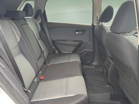 Certified 2021 Nissan Rogue SV AWD/4WD image 17