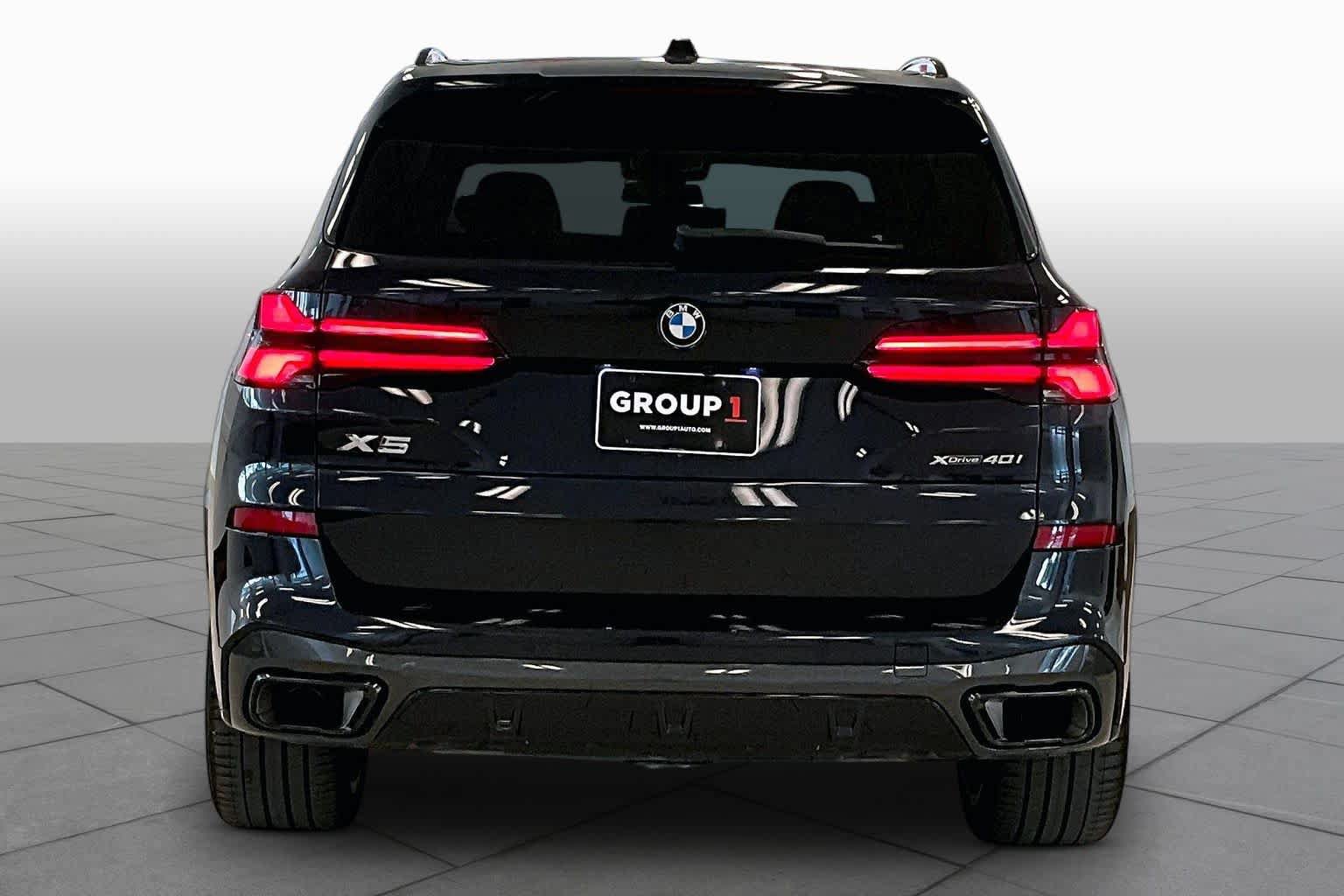 Used 2024 BMW X5 xDrive40i w/ Executive Package AWD/4WD image 4