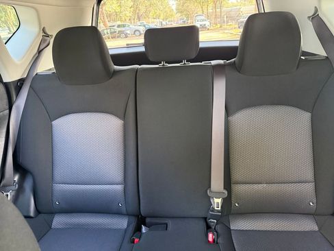 Used 2025 Kia Soul LX w/ LX Technology Package image 32