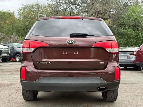 Used 2015 Kia Sorento LX FWD image 5