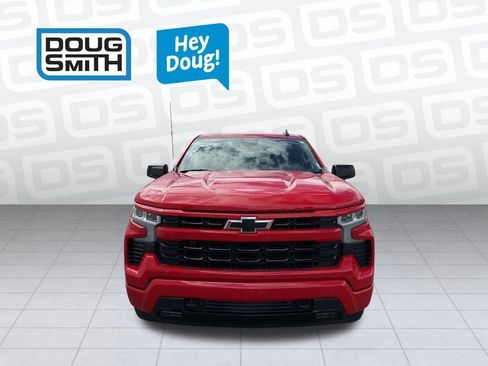 Used 2023 Chevrolet Silverado 1500 RST AWD/4WD image 2