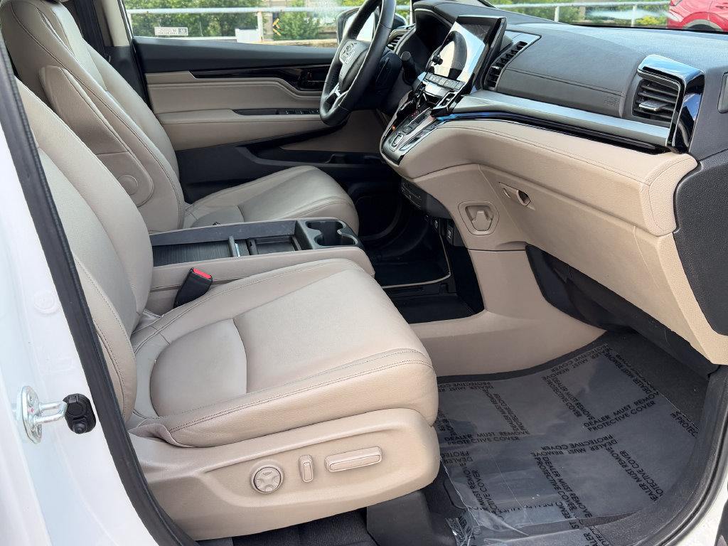 Used 2024 Honda Odyssey Touring image 10