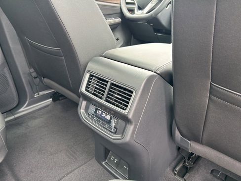 New 2025 Volkswagen Atlas SEL Premium R-Line image 46