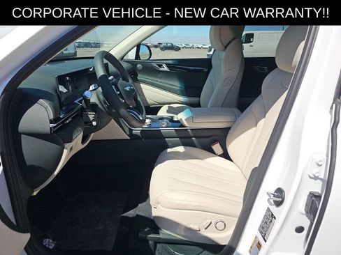 Used 2026 Genesis GV80 2.5T AWD/4WD image 5