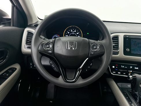 Used 2019 Honda HR-V EX image 4