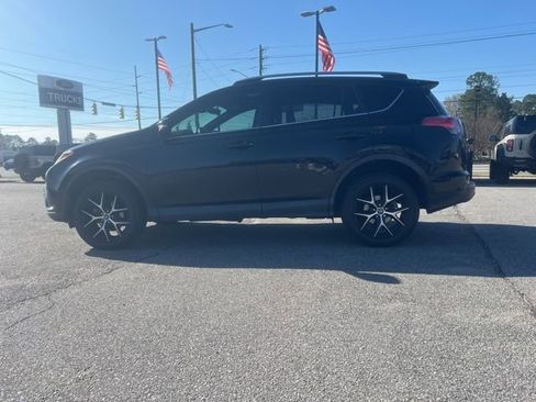 Used 2017 Toyota RAV4 SE w/ Power Extra Value Package image 4