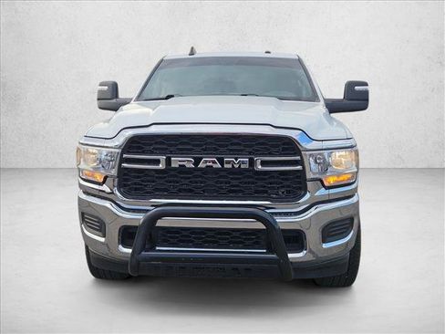Used 2024 RAM 2500 Tradesman w/ Chrome Appearance Group AWD/4WD image 2