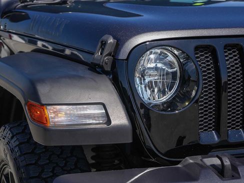 Used 2022 Jeep Wrangler Unlimited Sport AWD/4WD image 4