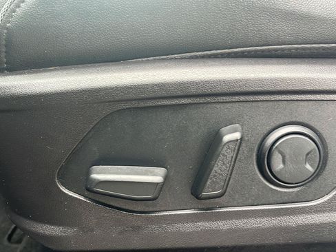 Used 2022 Hyundai Tucson Limited AWD/4WD image 19