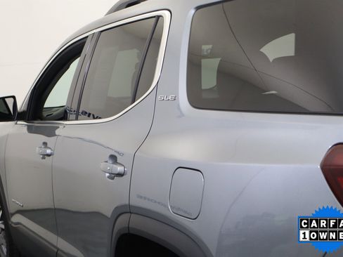 Used 2023 GMC Acadia SLE w/ Driver Convenience Package image 10