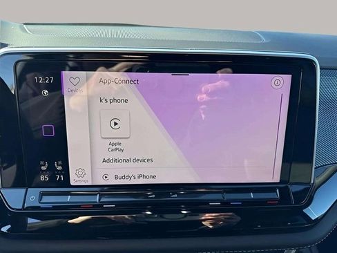 Used 2025 Volkswagen Atlas Cross Sport SEL R-Line image 8