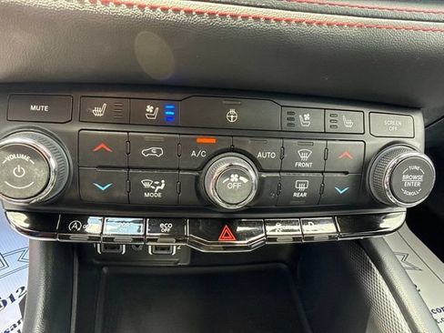 Used 2024 Dodge Durango GT AWD/4WD image 20