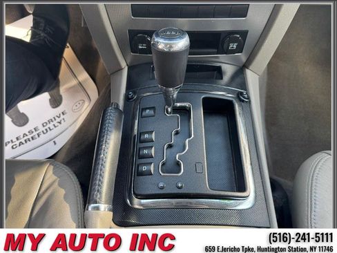 Used 2010 Jeep Grand Cherokee Laredo image 17