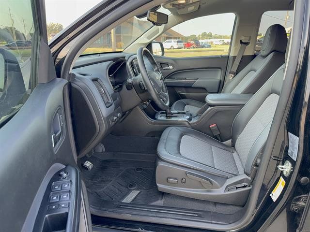 Used 2021 Chevrolet Colorado Z71 AWD/4WD image 8