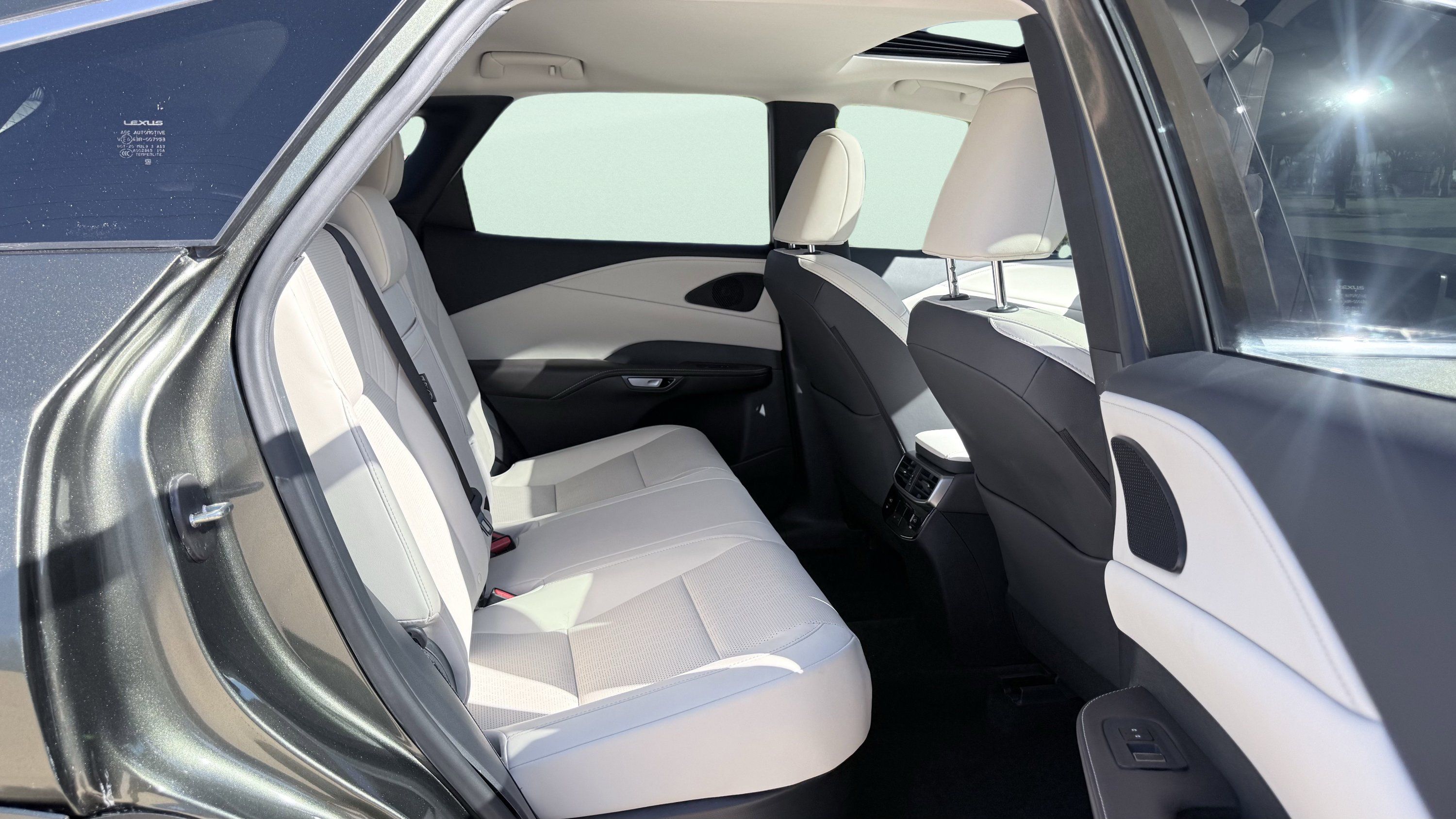 Used 2026 Lexus RX 350 Premium Plus w/ Accessory Package (Z1) FWD image 39