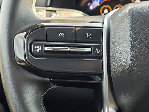 Certified 2024 Chevrolet Colorado ZR2 w/ Technology Package image 27