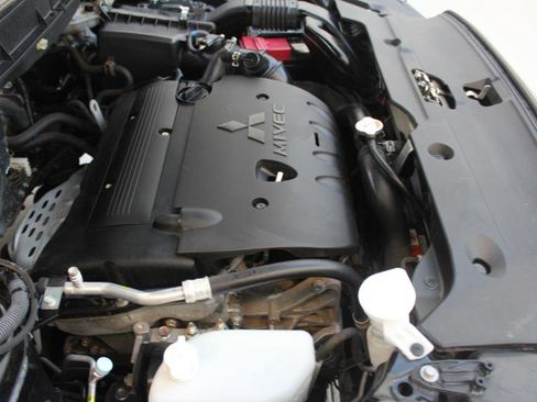 Used 2019 Mitsubishi Outlander Sport SE image 38