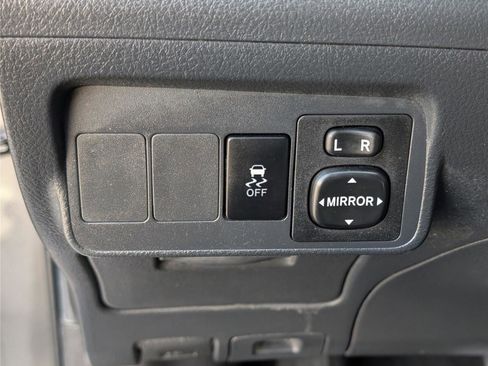 Used 2010 Toyota Corolla S image 20