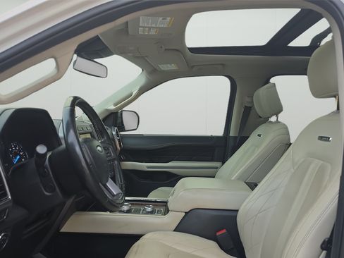 Used 2021 Ford Expedition Platinum AWD/4WD image 9