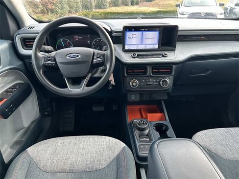 Used 2023 Ford Maverick XLT image 15