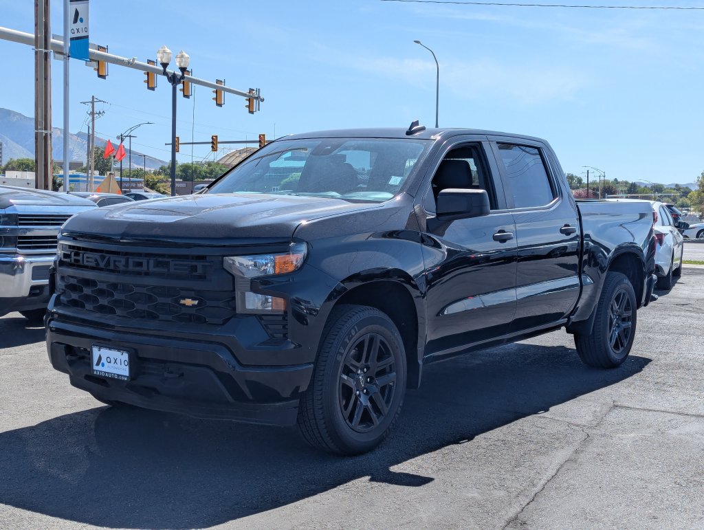 Used 2022 Chevrolet Silverado 1500 Custom AWD/4WD image 9
