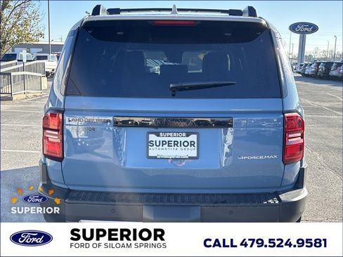 Used 2025 Toyota Land Cruiser image 5