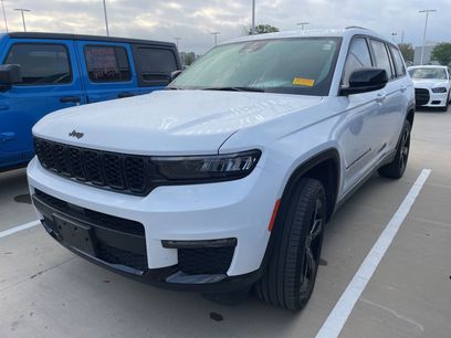 Used 2025 Jeep Grand Cherokee L Limited w/ Black Appearance Package