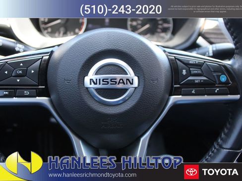 Used 2020 Nissan Altima 2.5 SL FWD image 29