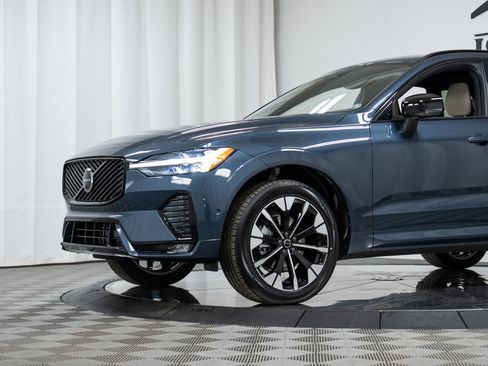 New 2026 Volvo XC60 B5 Plus w/ Climate Package image 25