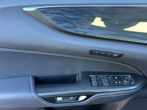 Used 2023 Lexus NX 250 FWD w/ Premium Package image 10