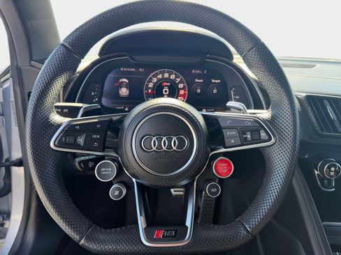 Used 2021 Audi R8 V10 performance image 6