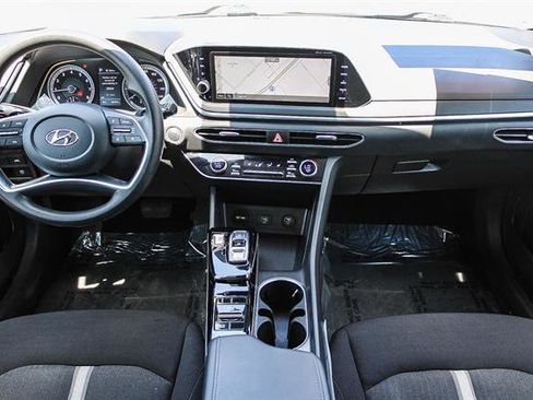 Used 2023 Hyundai Sonata SEL image 12