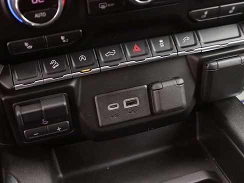 Used 2022 Chevrolet Silverado 1500 RST w/ Convenience Package II image 26