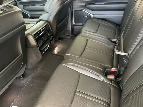New 2026 Jeep Grand Wagoneer L 4WD image 9